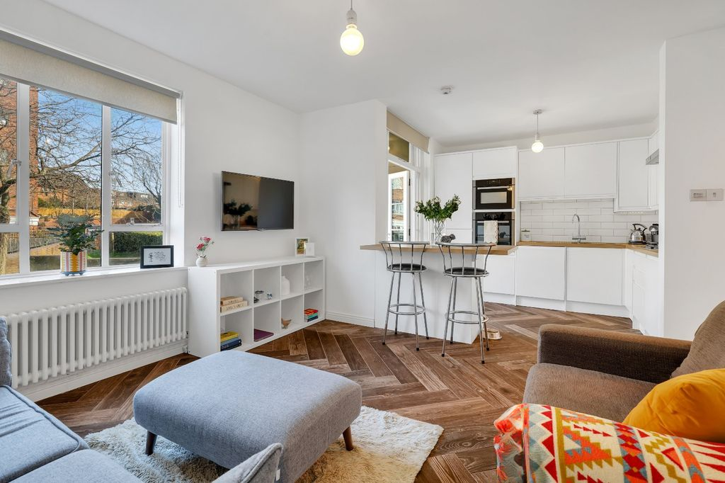 Квартира в Лондоне, Великобритания, 65 м² - фото 17