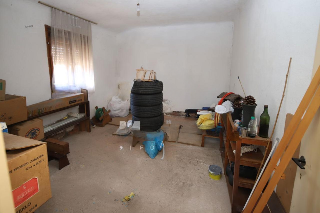 Дом в Есенице, Словения, 176 м² - фото 17