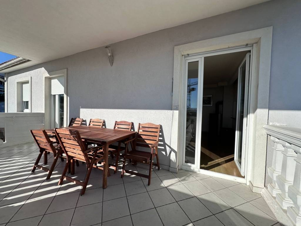 Квартира в Опатии, Хорватия, 133 м² - фото 18