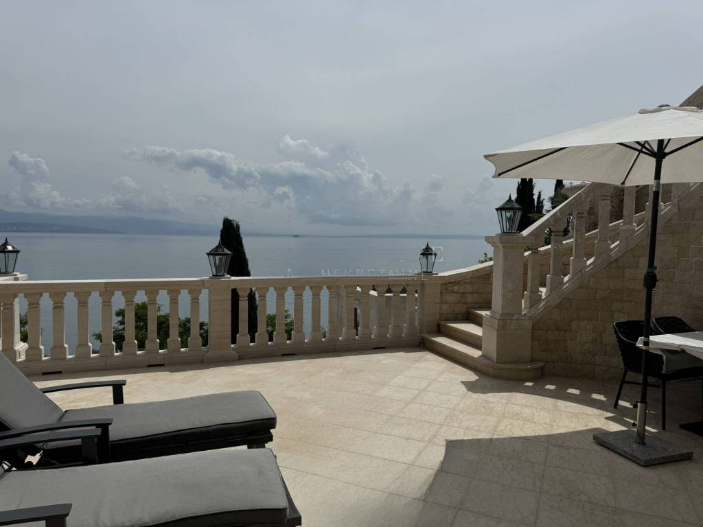 Дом в Опатии, Хорватия, 1 354 м² - фото 18