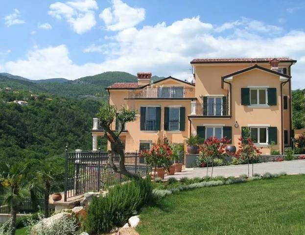 Квартира в Опатии, Хорватия, 183 м² - фото 1