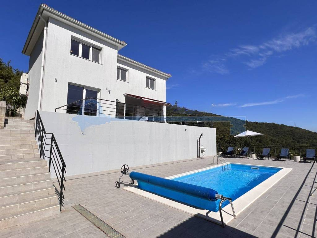 Дом в Опатии, Хорватия, 180 м² - фото 1