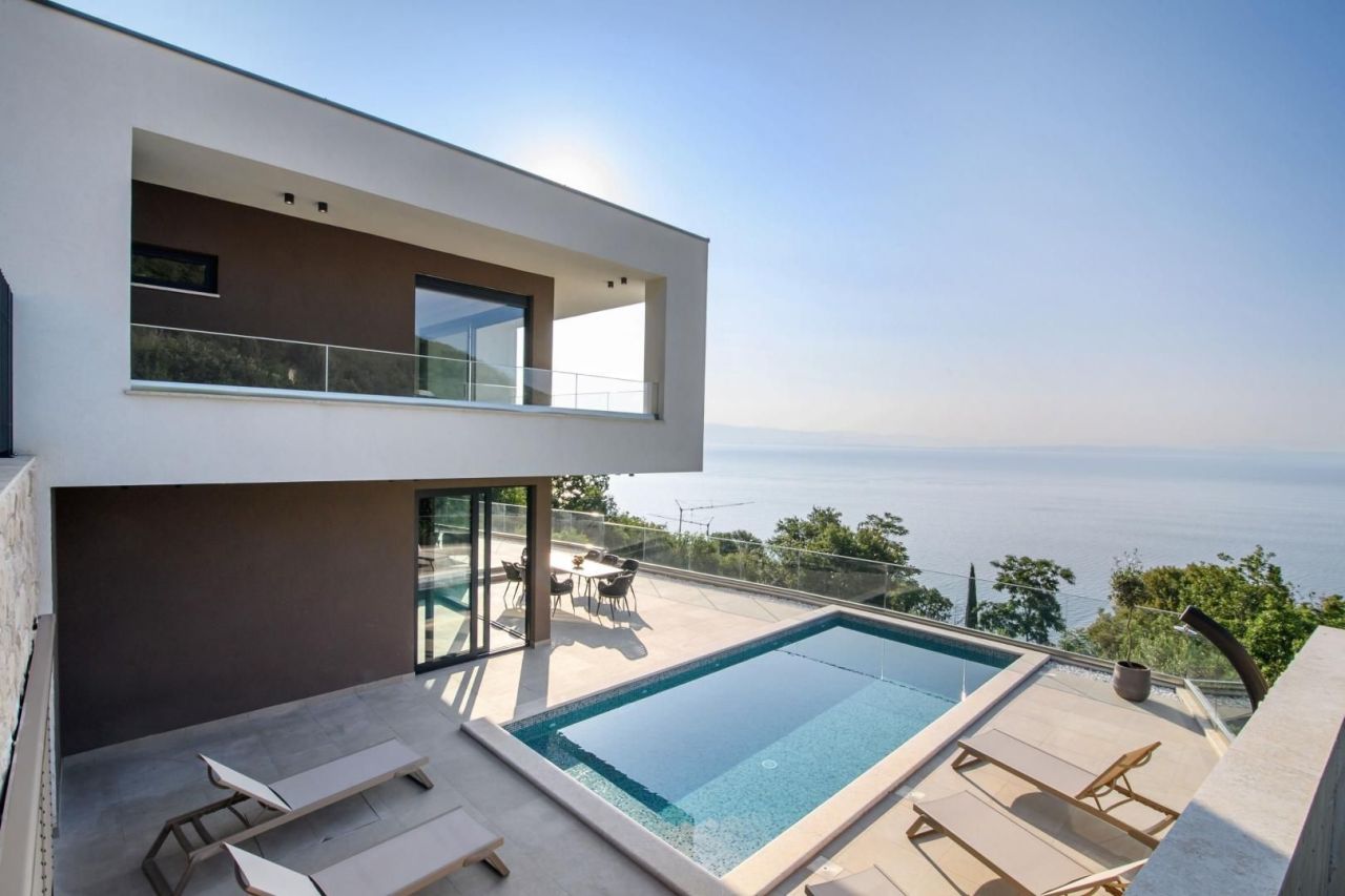 Вилла в Ловране, Хорватия, 225 м² - фото 12