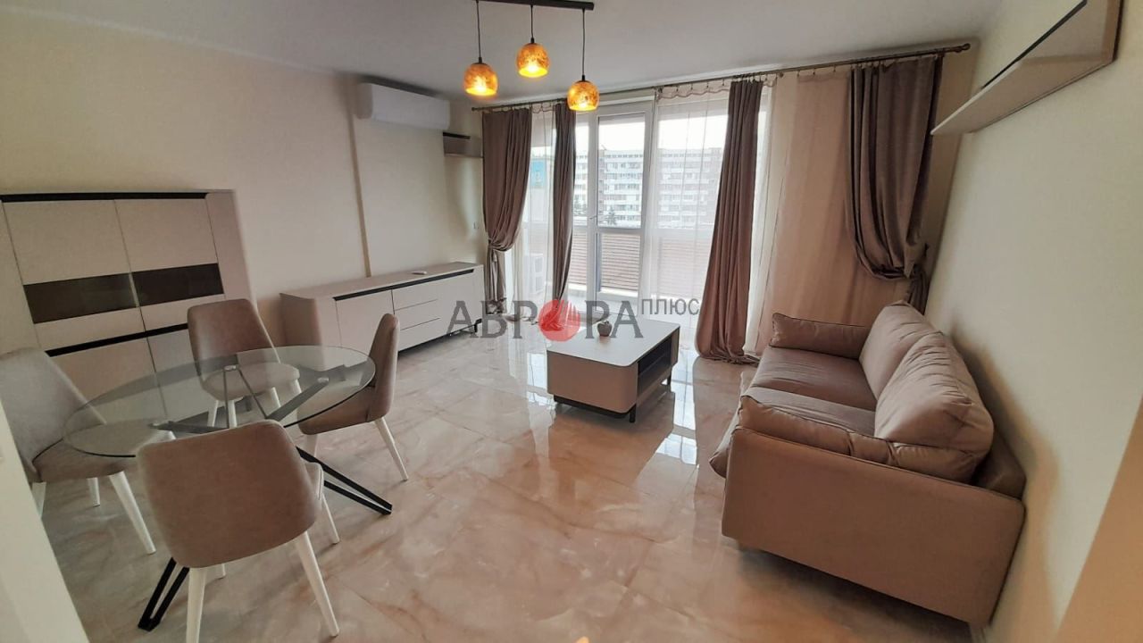 Апартаменты в Бургасе, Болгария, 74 м² - фото 1