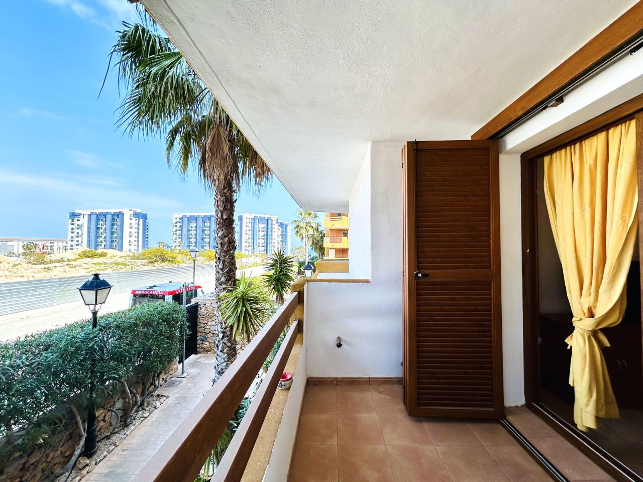 Апартаменты в Пунта Приме, Испания, 65 м² - фото 2