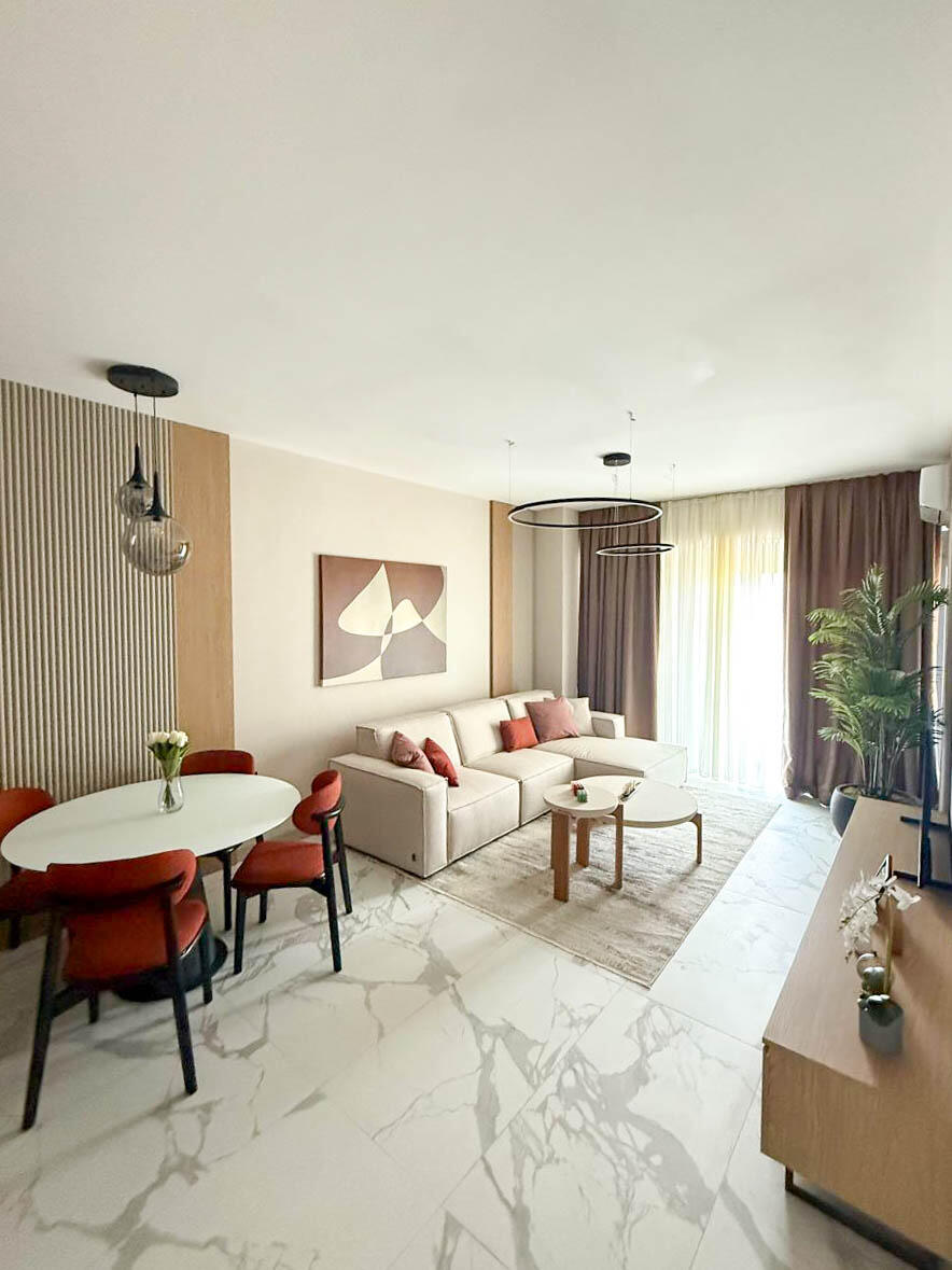 Квартира в Баре, Черногория, 61 м² - фото 1