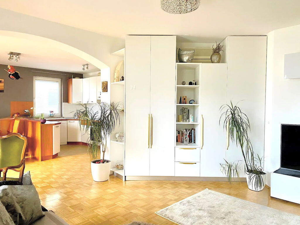 Квартира в Любляне, Словения, 89 м² - фото 1