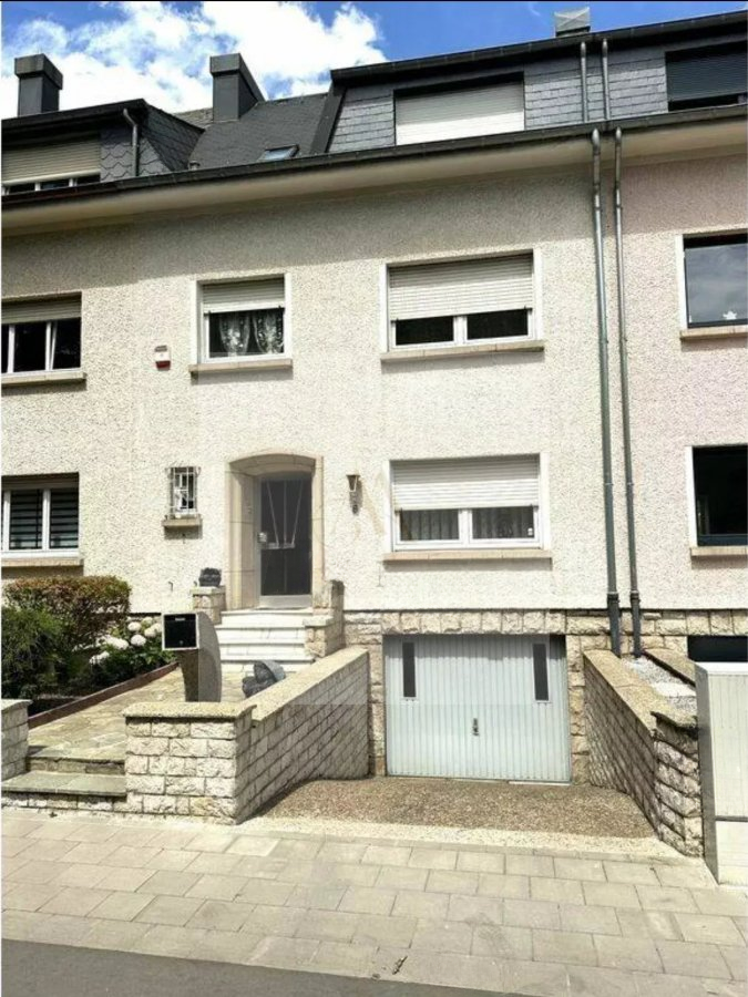 Квартира в Люксембурге, Люксембург, 110 м² - фото 1