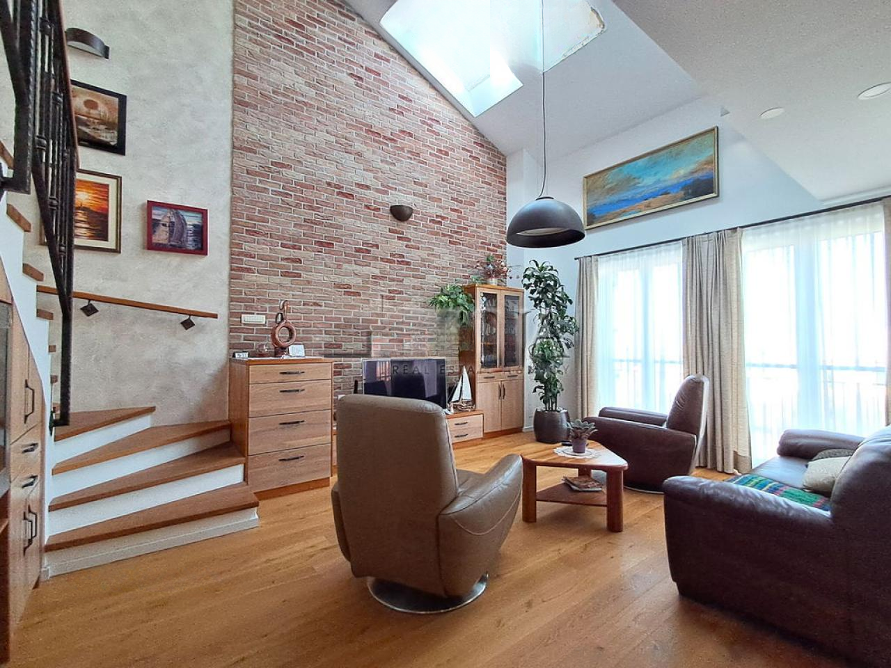 Квартира в Копере, Словения, 150 м² - фото 1