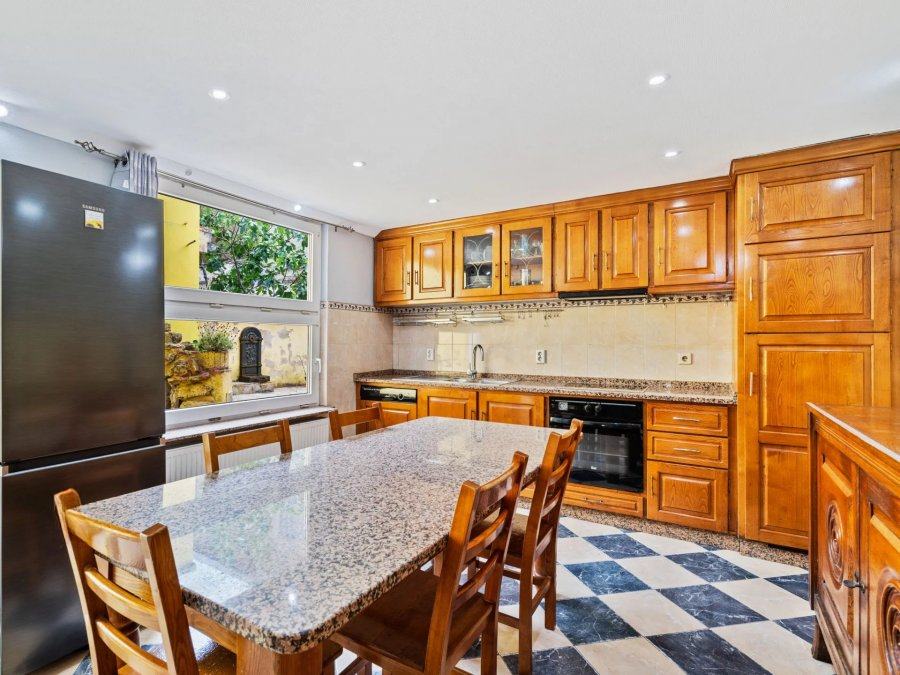 Квартира в Люксембурге, Люксембург, 226 м² - фото 4