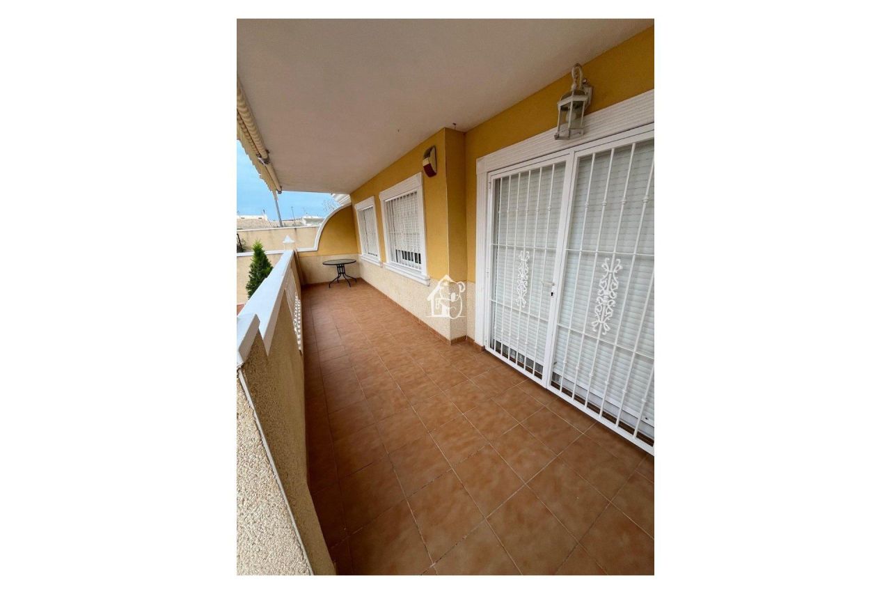 Апартаменты в Альгорфе, Испания, 70 м² - фото 1