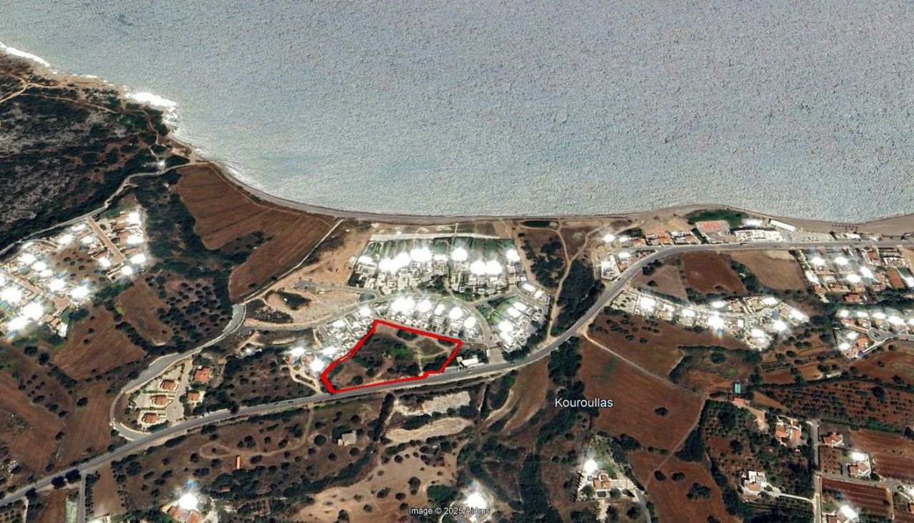 Земля в Пафосе, Кипр, 7 962 м² - фото 1