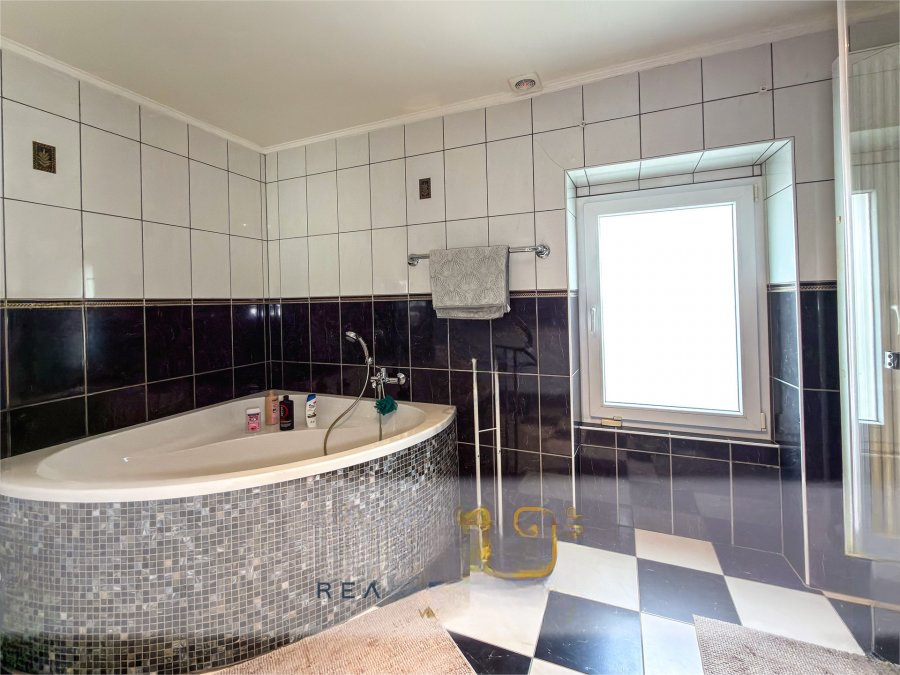 Квартира в Люксембурге, Люксембург, 160 м² - фото 7