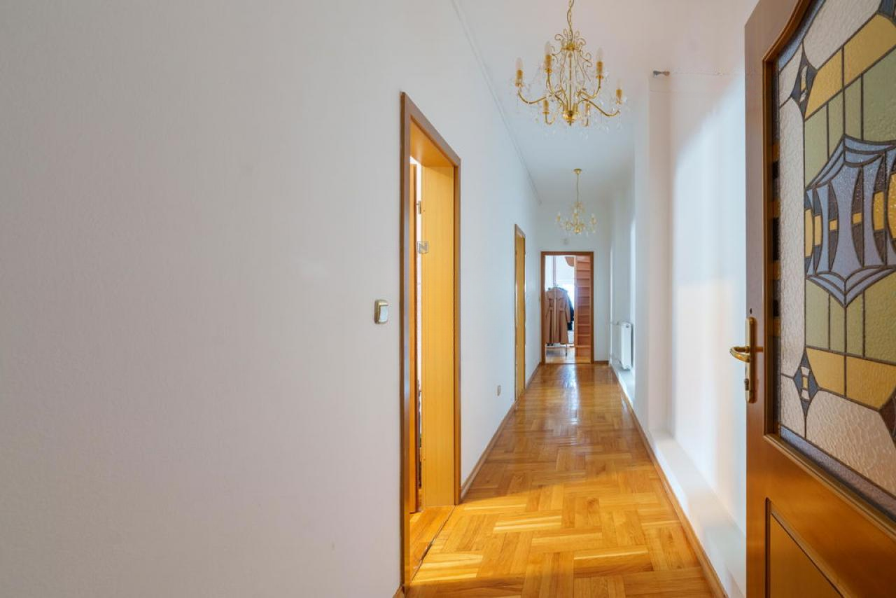 Квартира в Любляне, Словения, 121 м² - фото 8