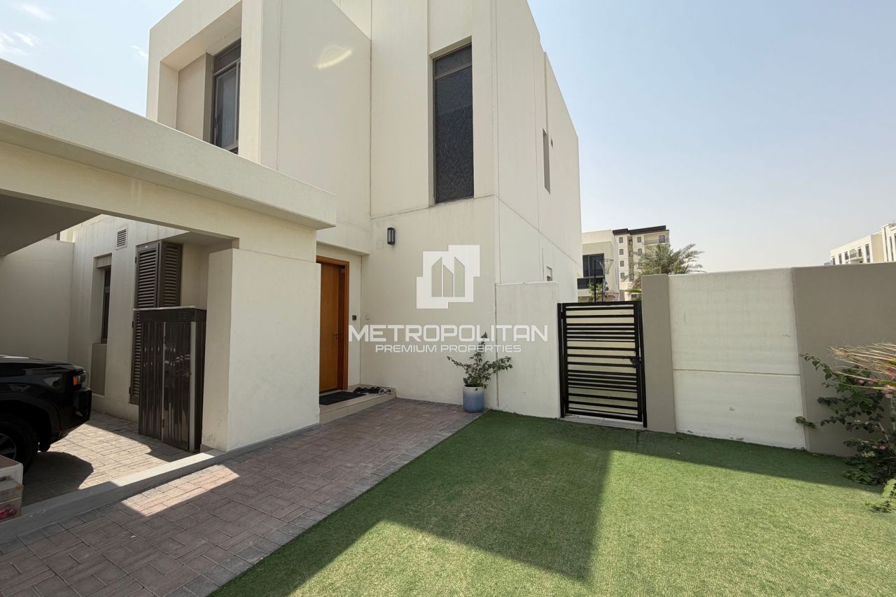 Таунхаус в Дубае, ОАЭ, 221 м² - фото 2