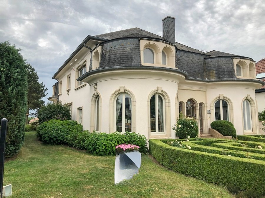 Квартира в Люксембурге, Люксембург, 481 м² - фото 1