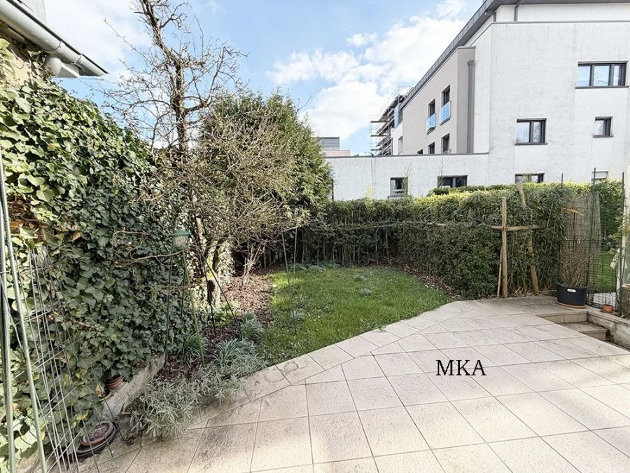 Квартира в Люксембурге, Люксембург, 274 м² - фото 2