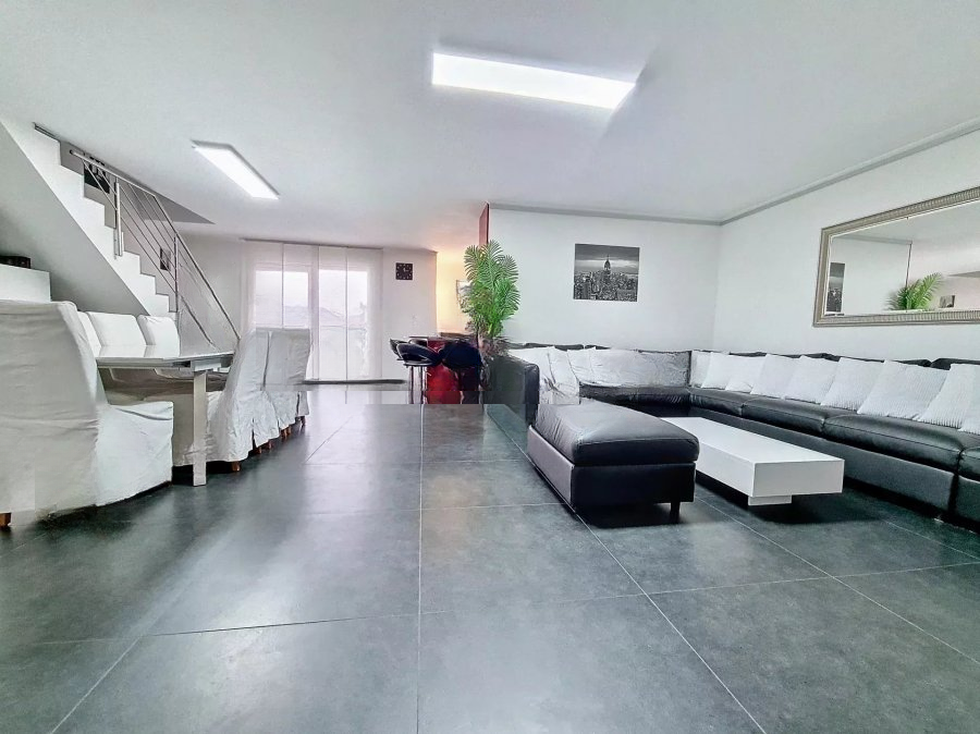 Квартира в Люксембурге, Люксембург, 182 м² - фото 2