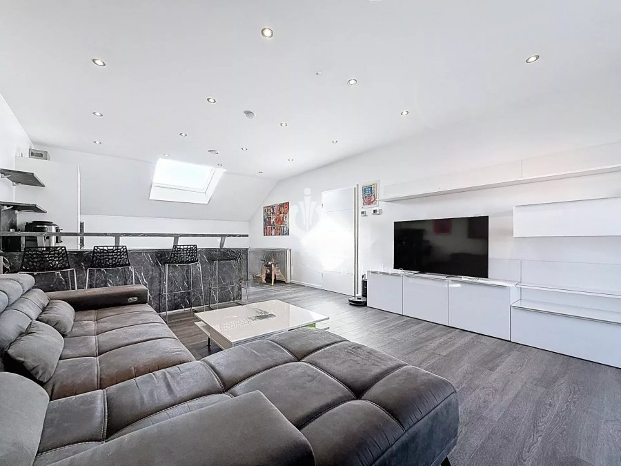 Квартира в Люксембурге, Люксембург, 82 м² - фото 3