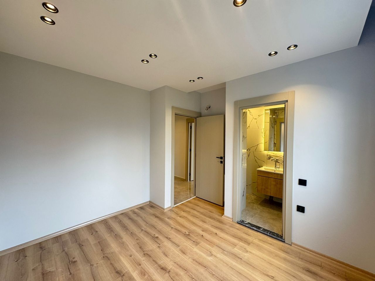 Квартира в Мерсине, Турция, 85 м² - фото 16