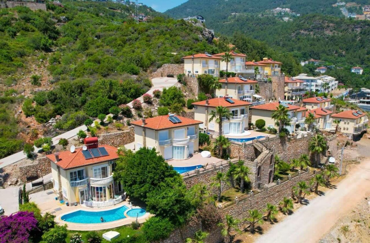 Вилла в Алании, Турция, 150 м² - фото 1