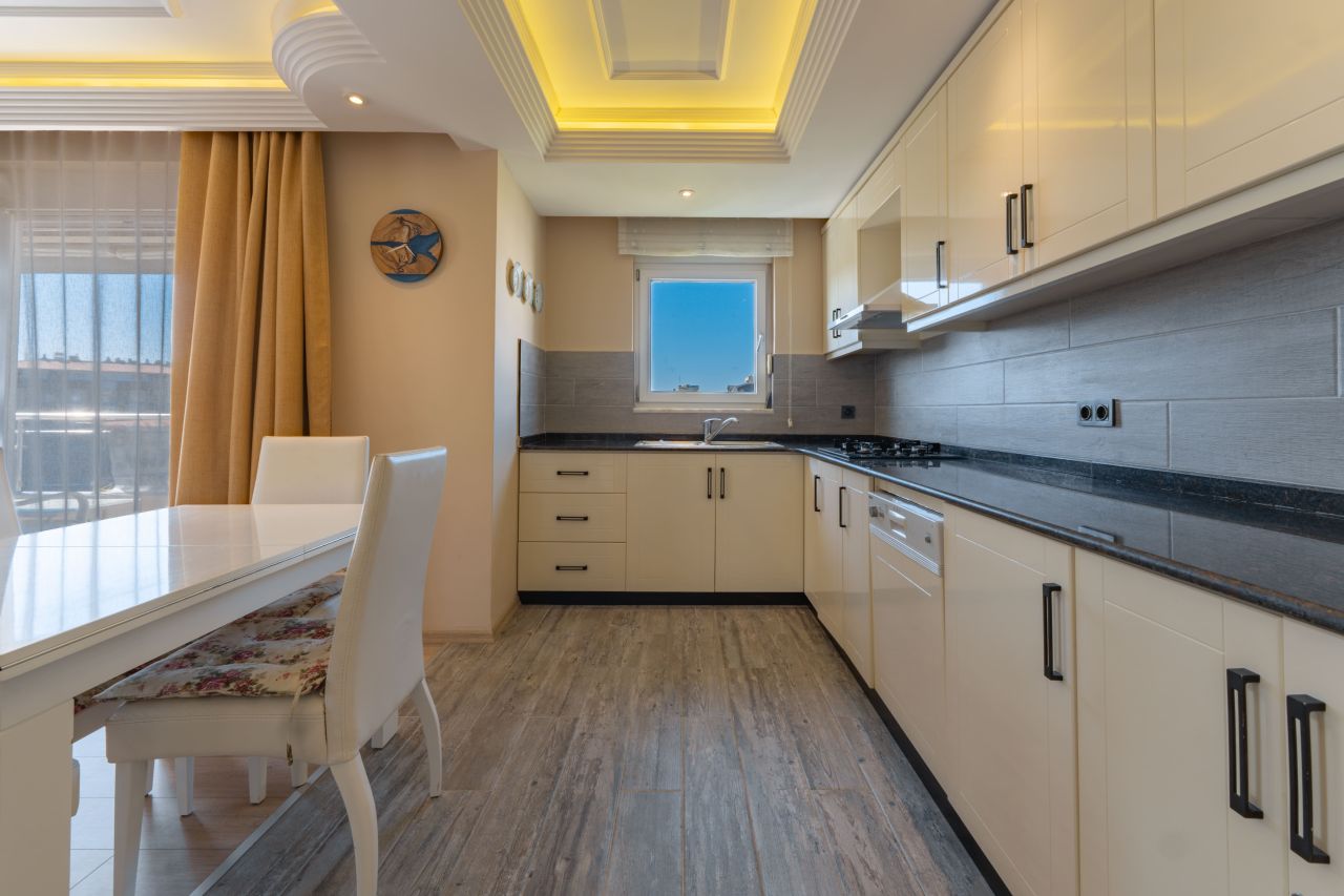 Пентхаус в Алании, Турция, 220 м² - фото 2