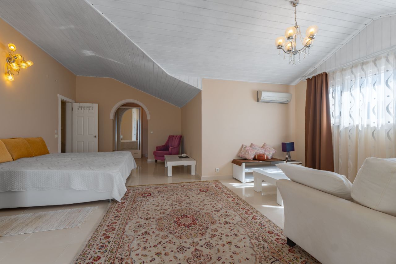 Пентхаус в Алании, Турция, 220 м² - фото 14