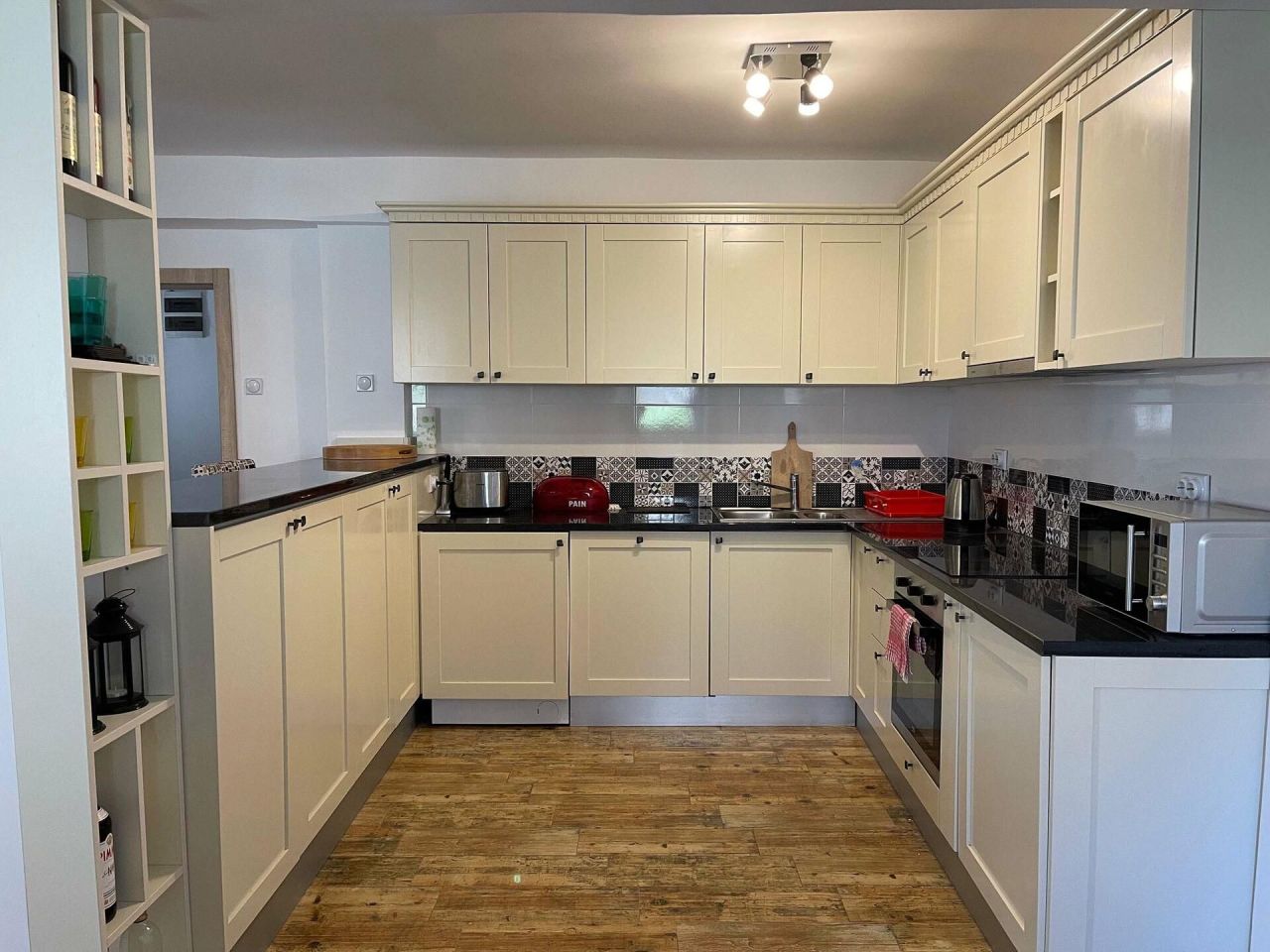 Дом в Рисане, Черногория, 233 м² - фото 9