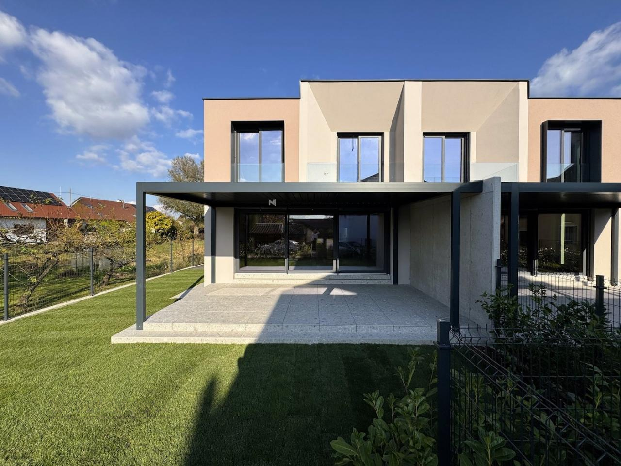 Дом в Любляне, Словения, 136 м² - фото 1