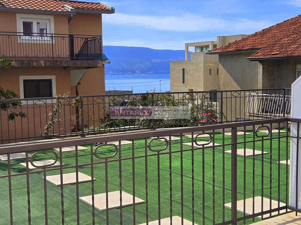 Апартаменты в Кумборе, Черногория, 59 м² - фото 1