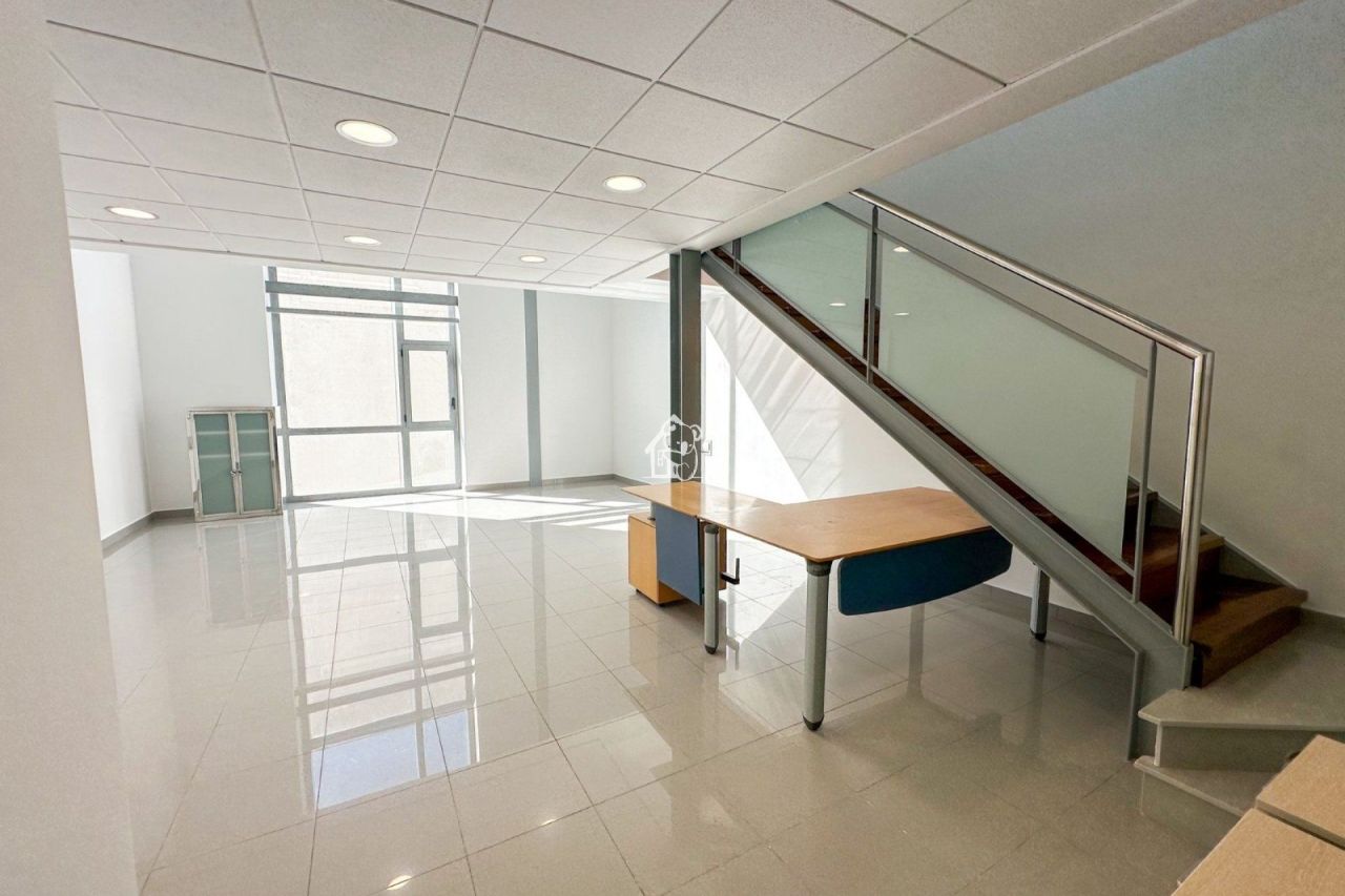 Офис в Альморади, Испания, 160 м² - фото 5