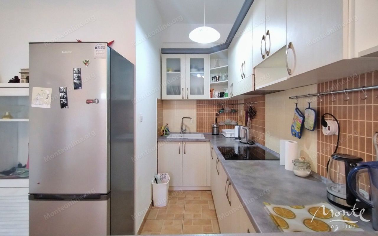 Апартаменты в Будве, Черногория, 65 м² - фото 9