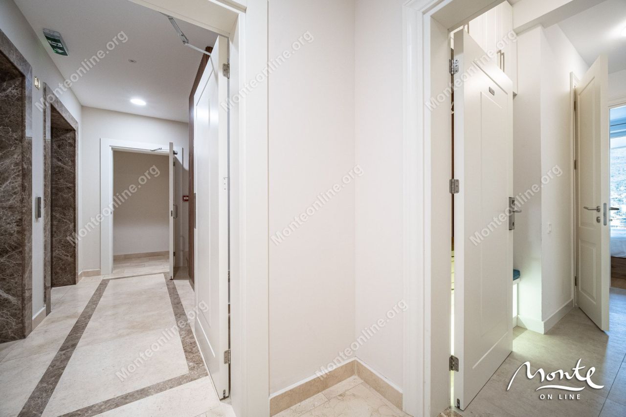 Апартаменты в Бечичи, Черногория, 65 м² - фото 17