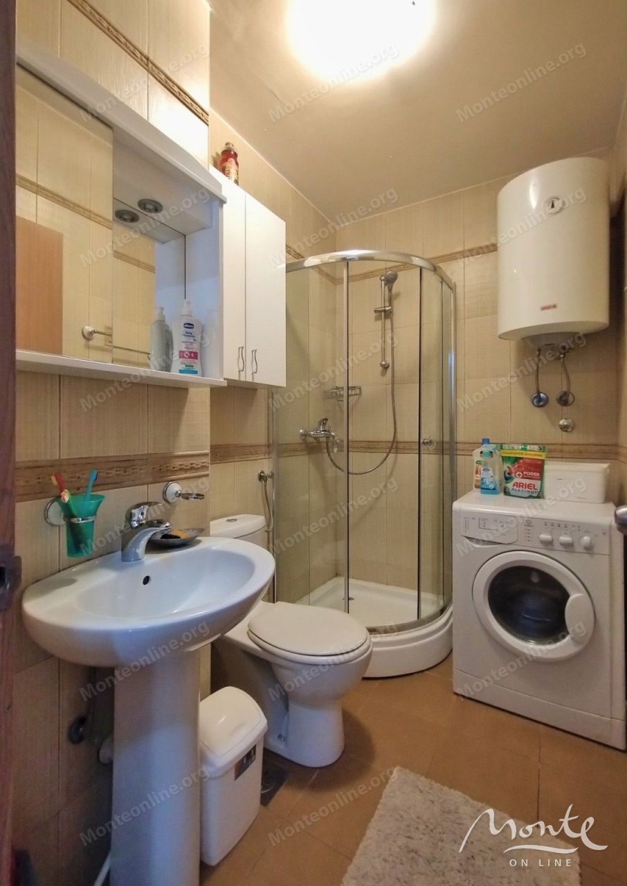 Апартаменты в Будве, Черногория, 65 м² - фото 19