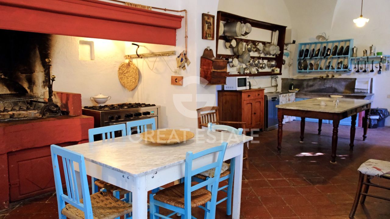 Дом Pomarance, Италия, 840.8 м² - фото 14