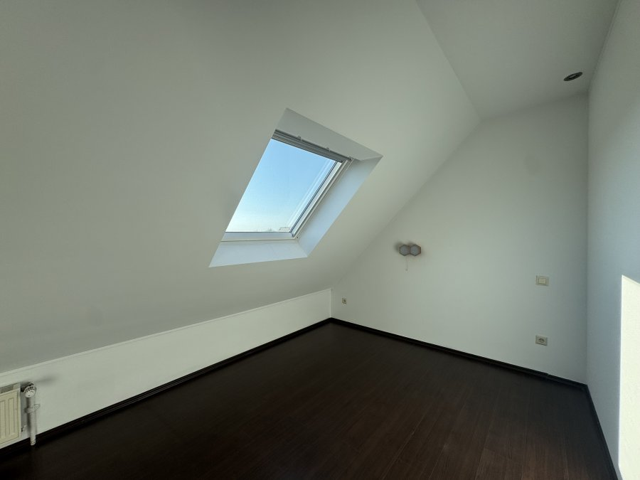Квартира в Люксембурге, Люксембург, 108 м² - фото 4