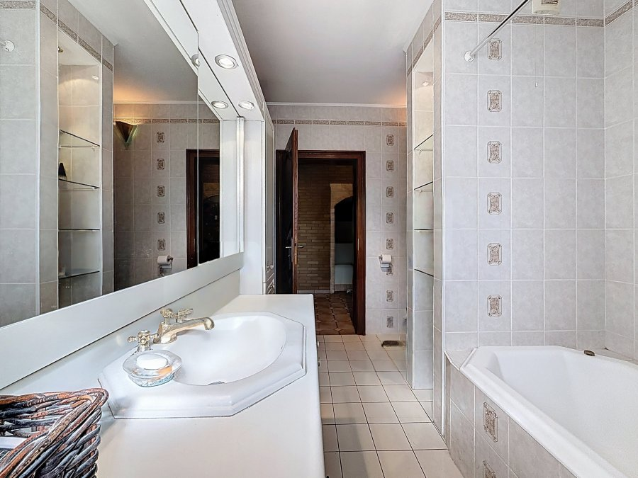 Квартира в Люксембурге, Люксембург, 410 м² - фото 5