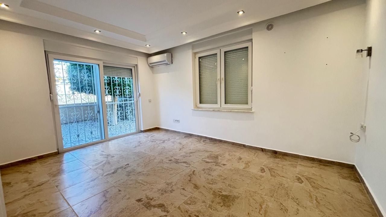 Вилла в Алании, Турция, 450 м² - фото 12