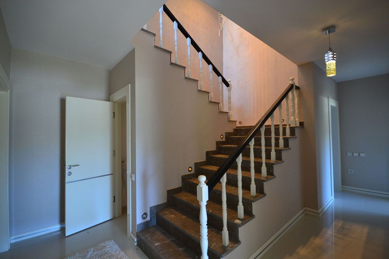 Вилла в Алании, Турция, 326 м² - фото 15