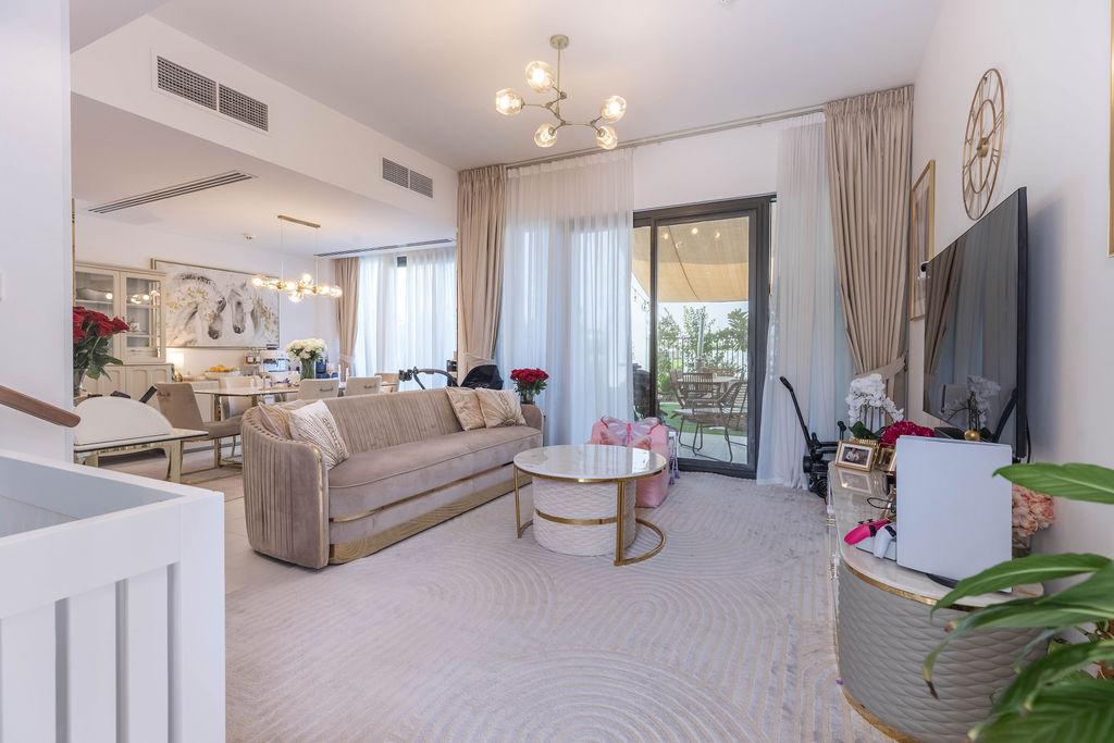 Таунхаус в Дубае, ОАЭ, 195 м² - фото 8