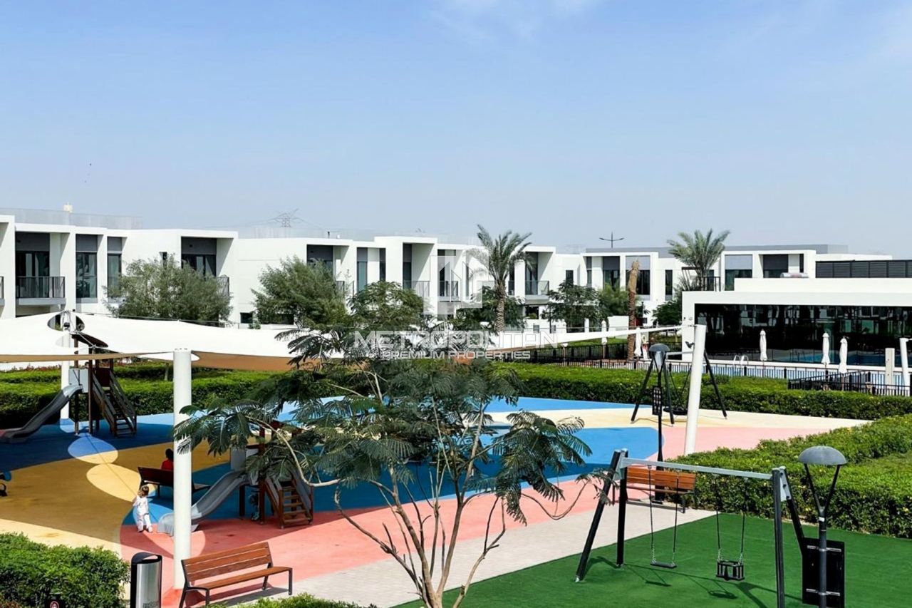 Таунхаус в Дубае, ОАЭ, 195 м² - фото 15