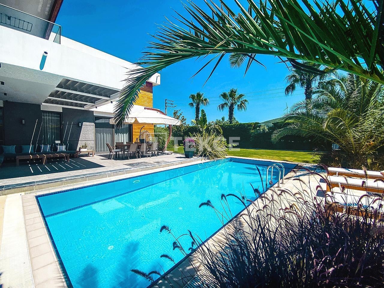 Вилла в Чешме, Турция, 320 м² - фото 2