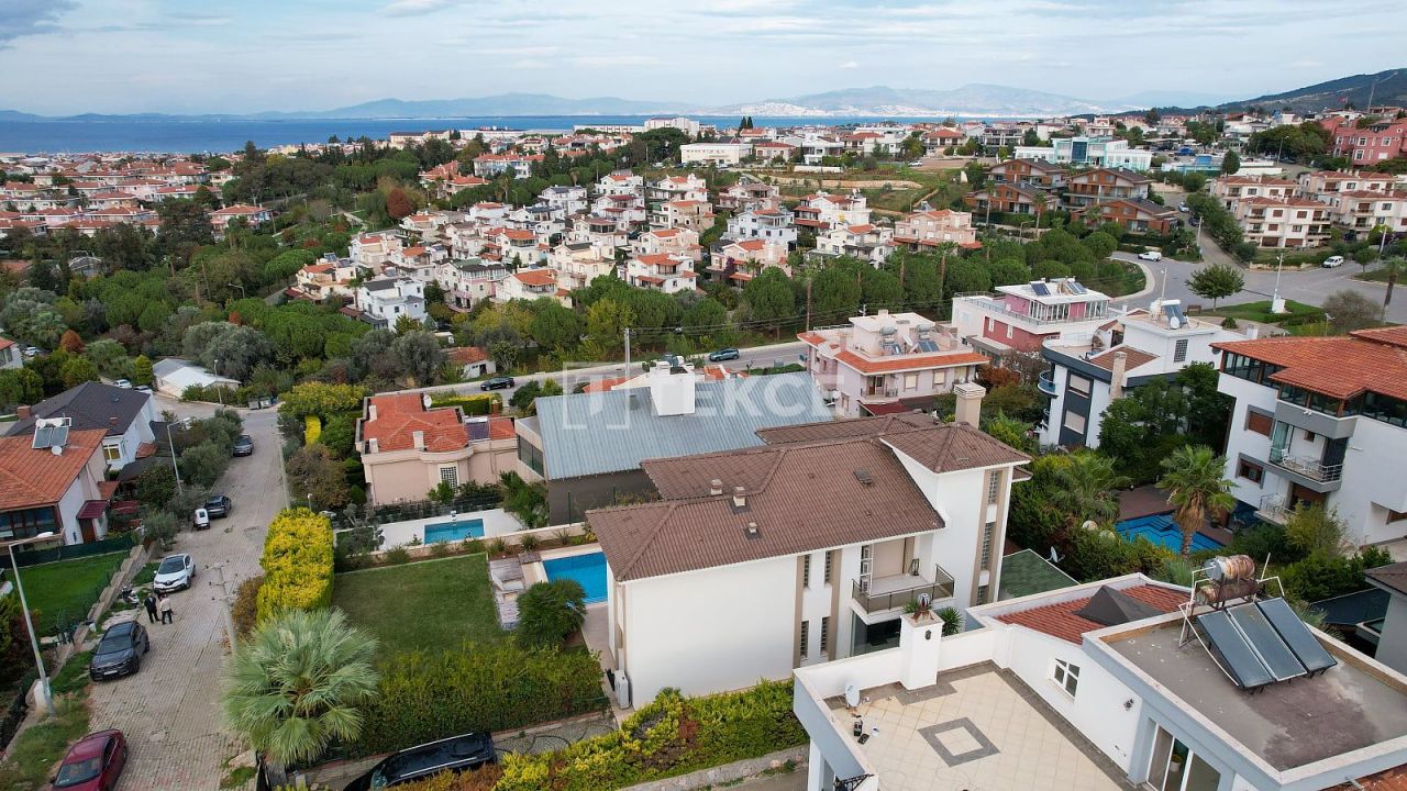 Вилла Гюзельбахче, Турция, 630 м² - фото 7