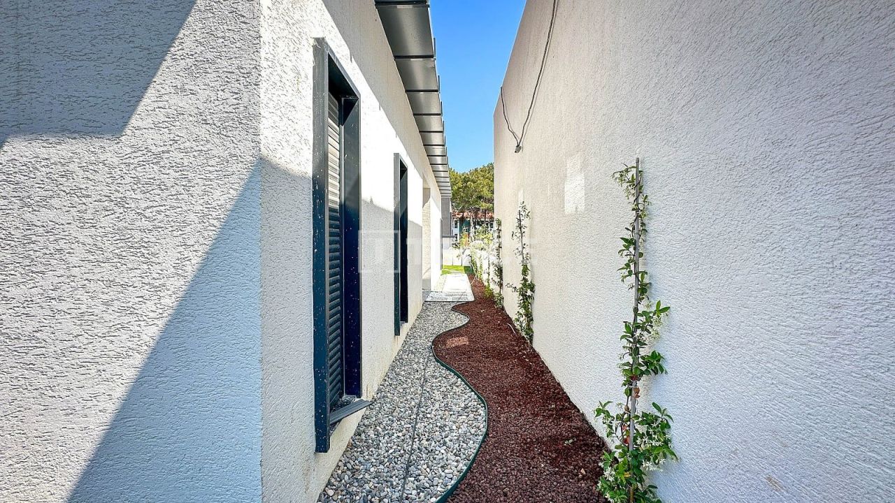 Вилла в Кушадасы, Турция, 445 м² - фото 12