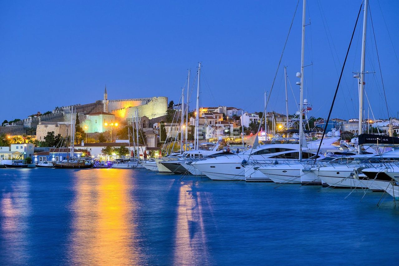 Вилла в Чешме, Турция, 357 м² - фото 12