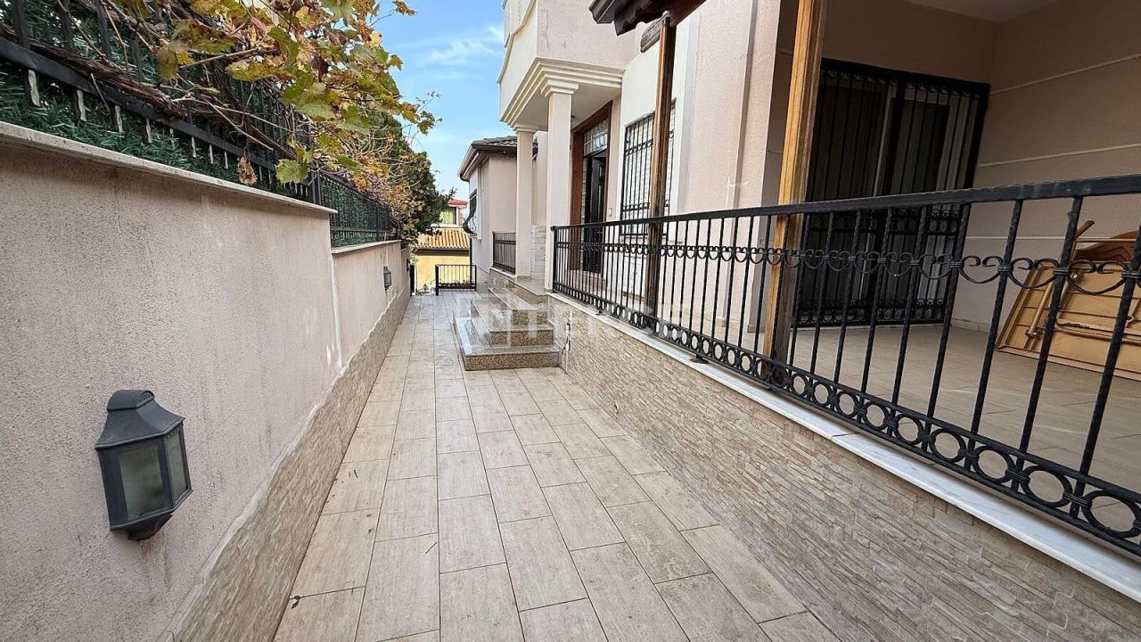 Вилла Гюзельбахче, Турция, 200 м² - фото 12
