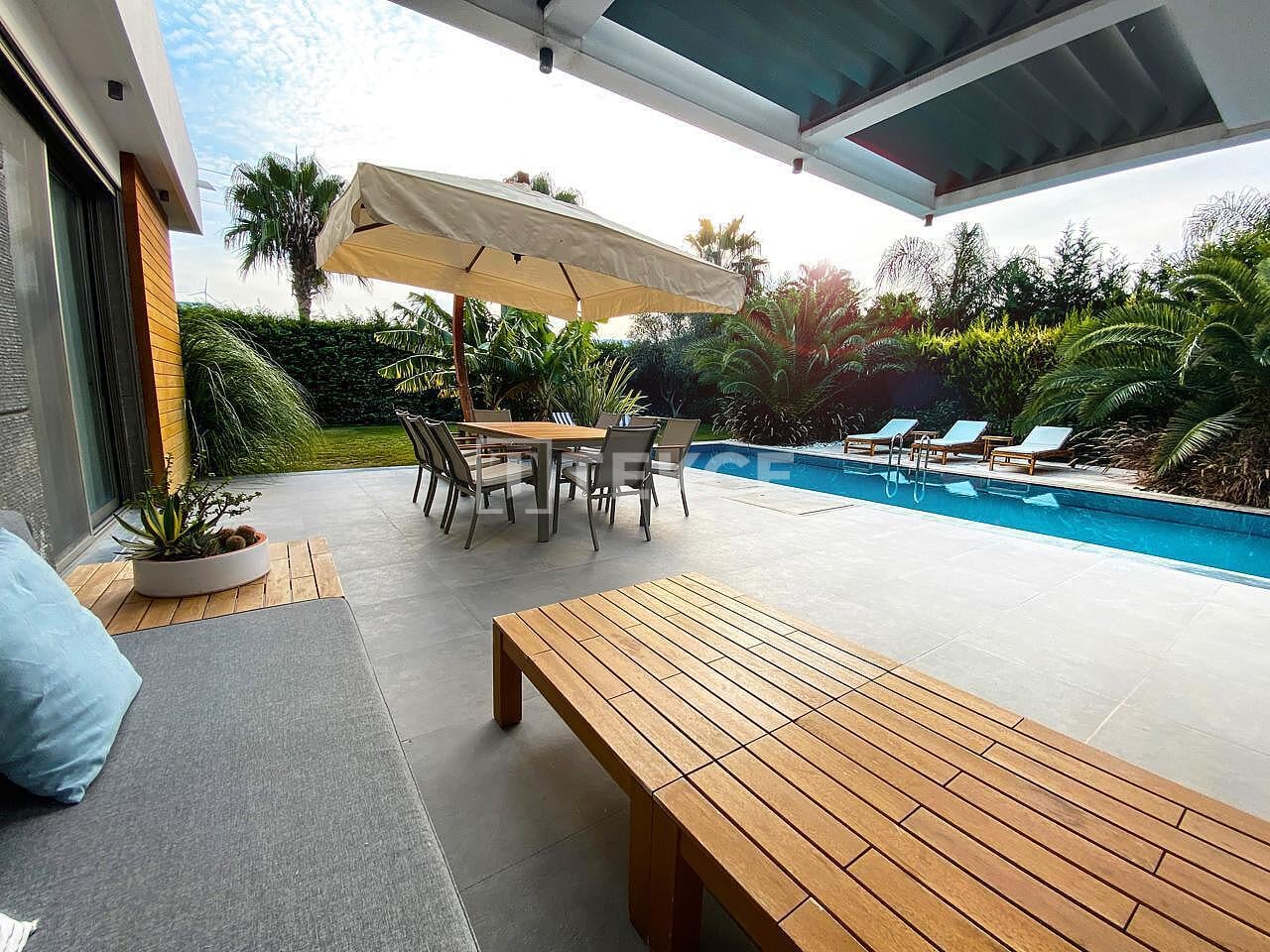 Вилла в Чешме, Турция, 320 м² - фото 12