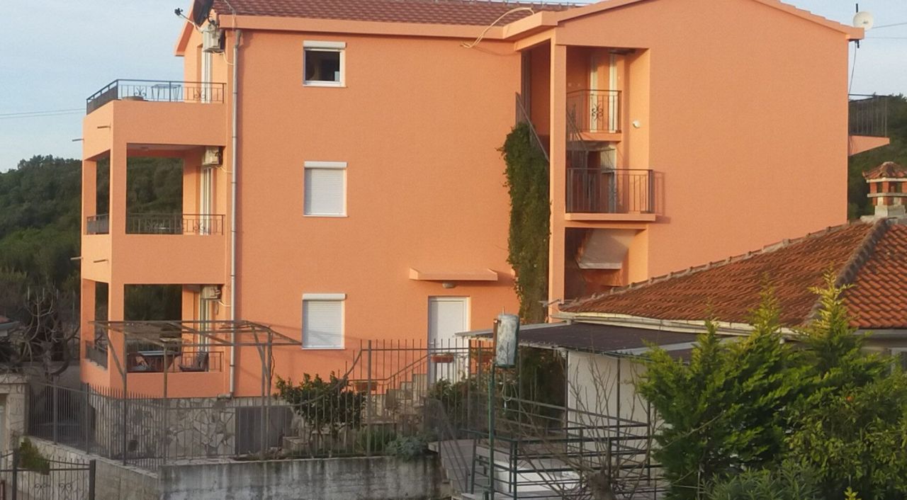 Отель, гостиница в Кримовице, Черногория, 318 м² - фото 3