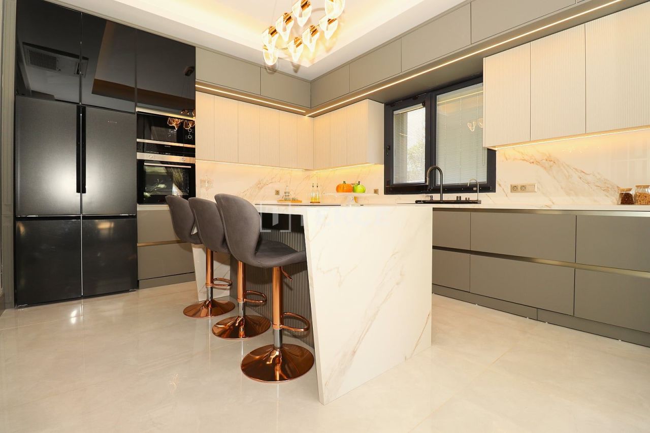 Вилла в Анталии, Турция, 343 м² - фото 18