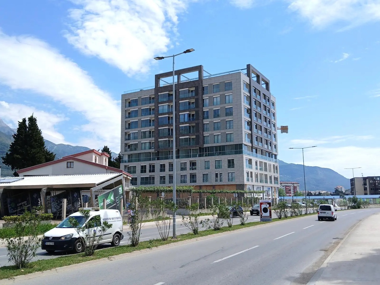 Квартира в Баре, Черногория, 74 м² - фото 8